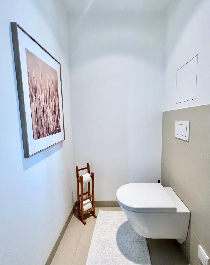 Modern & Stylish Close To Centre Apartment Wien Ngoại thất bức ảnh